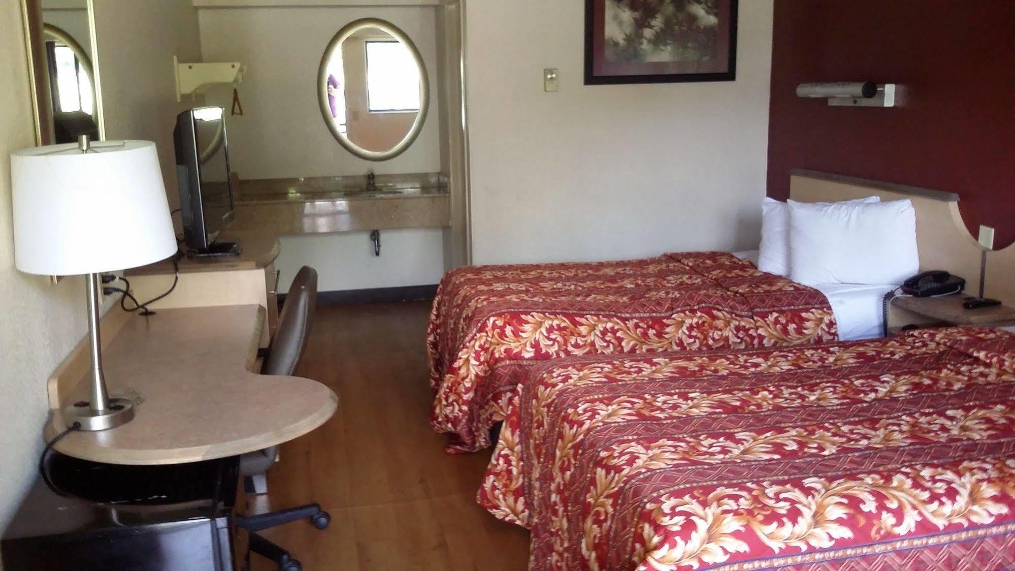 Red Roof Inn Atlanta South - مورو المظهر الخارجي الصورة
