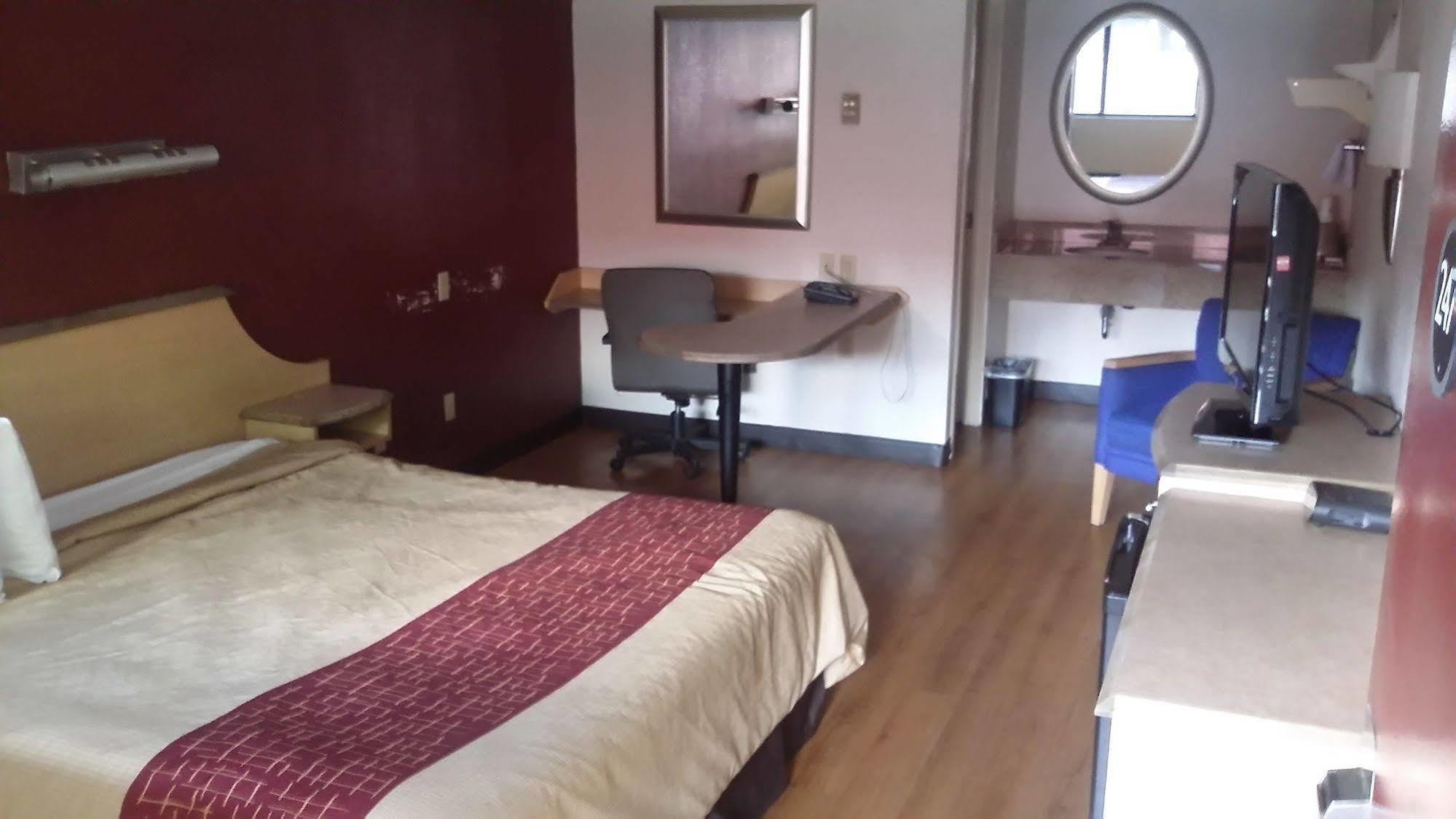 Red Roof Inn Atlanta South - مورو المظهر الخارجي الصورة