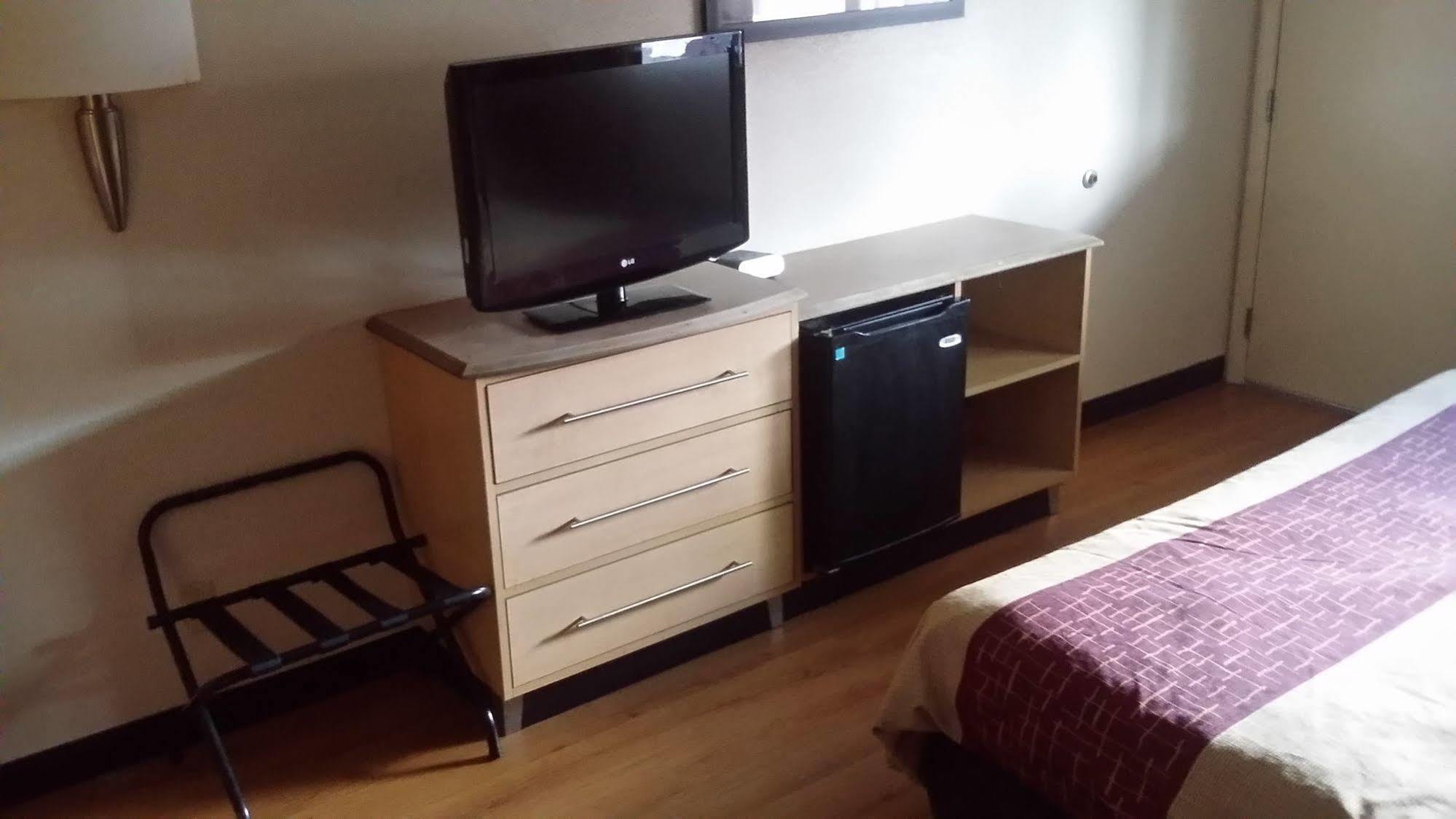 Red Roof Inn Atlanta South - مورو المظهر الخارجي الصورة