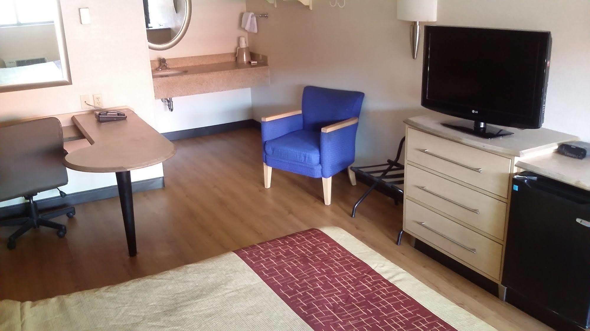 Red Roof Inn Atlanta South - مورو المظهر الخارجي الصورة